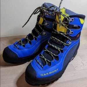 Garmont hiking boots